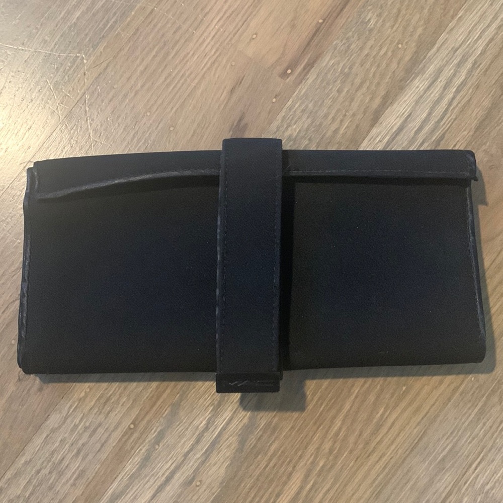MAC cosmetic brush roll up case